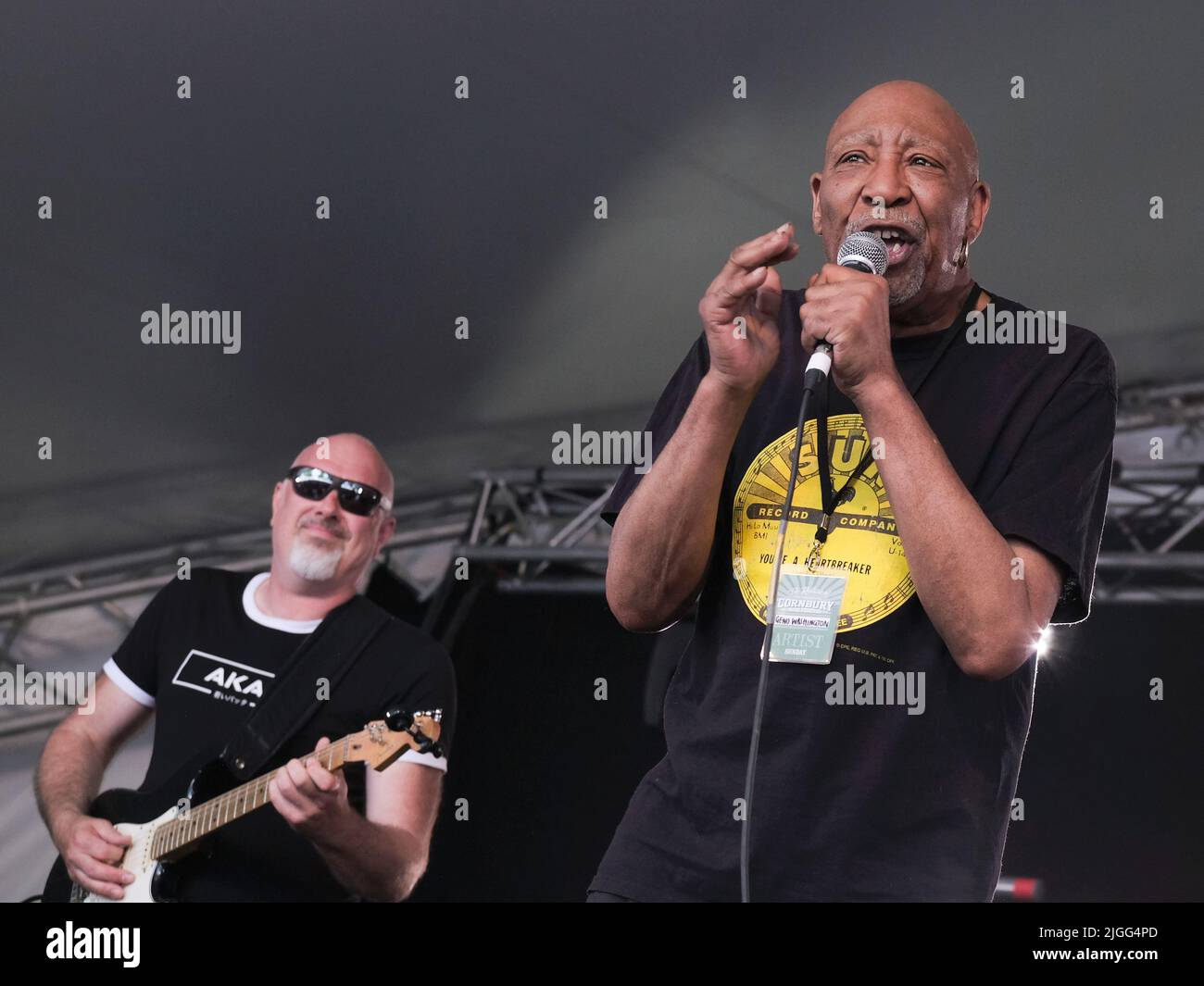El cantante estadounidense de ritmo y blues Geno Washington, nacido William  Francis Washington, ex vocalista de la Ram Jam Band actuando en vivo en el  Festival de Música de Cornbury. (Foto de