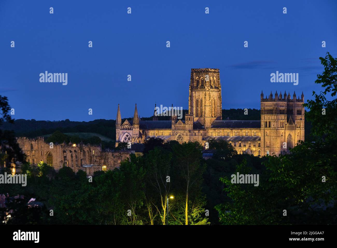Catedral de Durham y Castillo por la noche Foto de stock