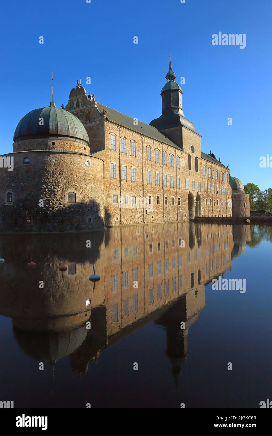 El castillo del siglo 16th de Vadstena situado en la provincia sueca de Ostergotland. Foto de stock