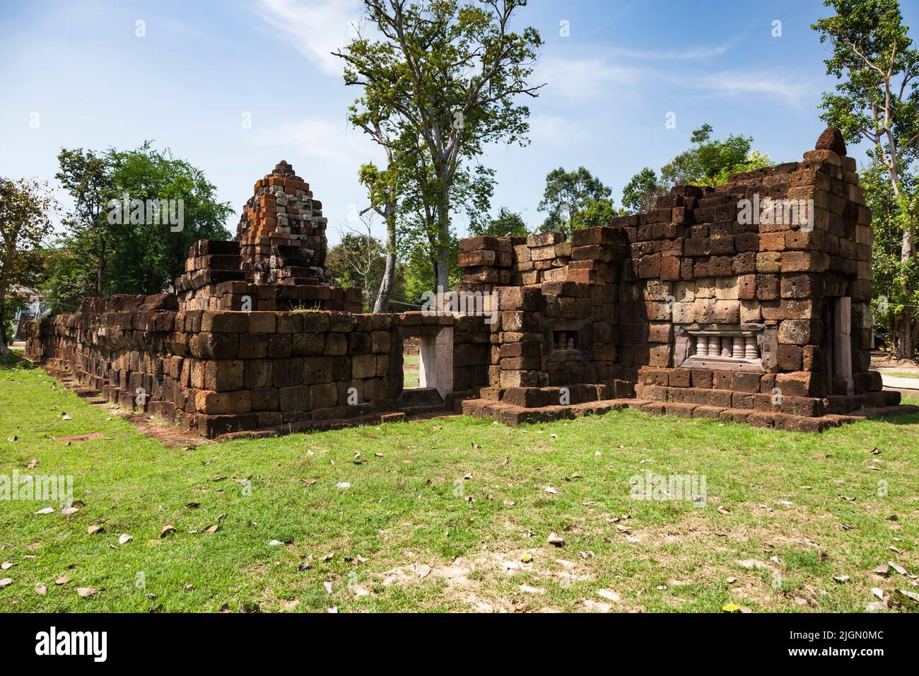 Prasat Sra Kamphaeng Noi, ruinas Khmer, Ssituado en Wat Sa Kamphaeng Noi, Si Saket (Si Sa Ket), Isan (Isaan), Tailandia, Sudeste de Asia, Asia Foto de stock