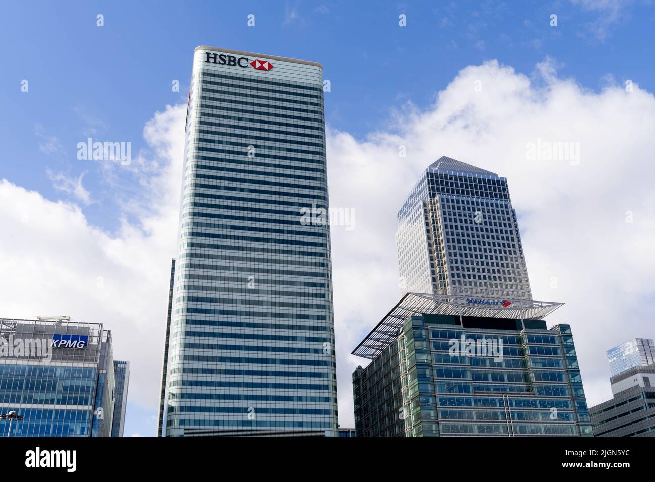Rascacielos, edificio HSBC, KPMG, banco de América, en el distrito financiero de Canary Wharf Londres, Inglaterra, Reino Unido Foto de stock