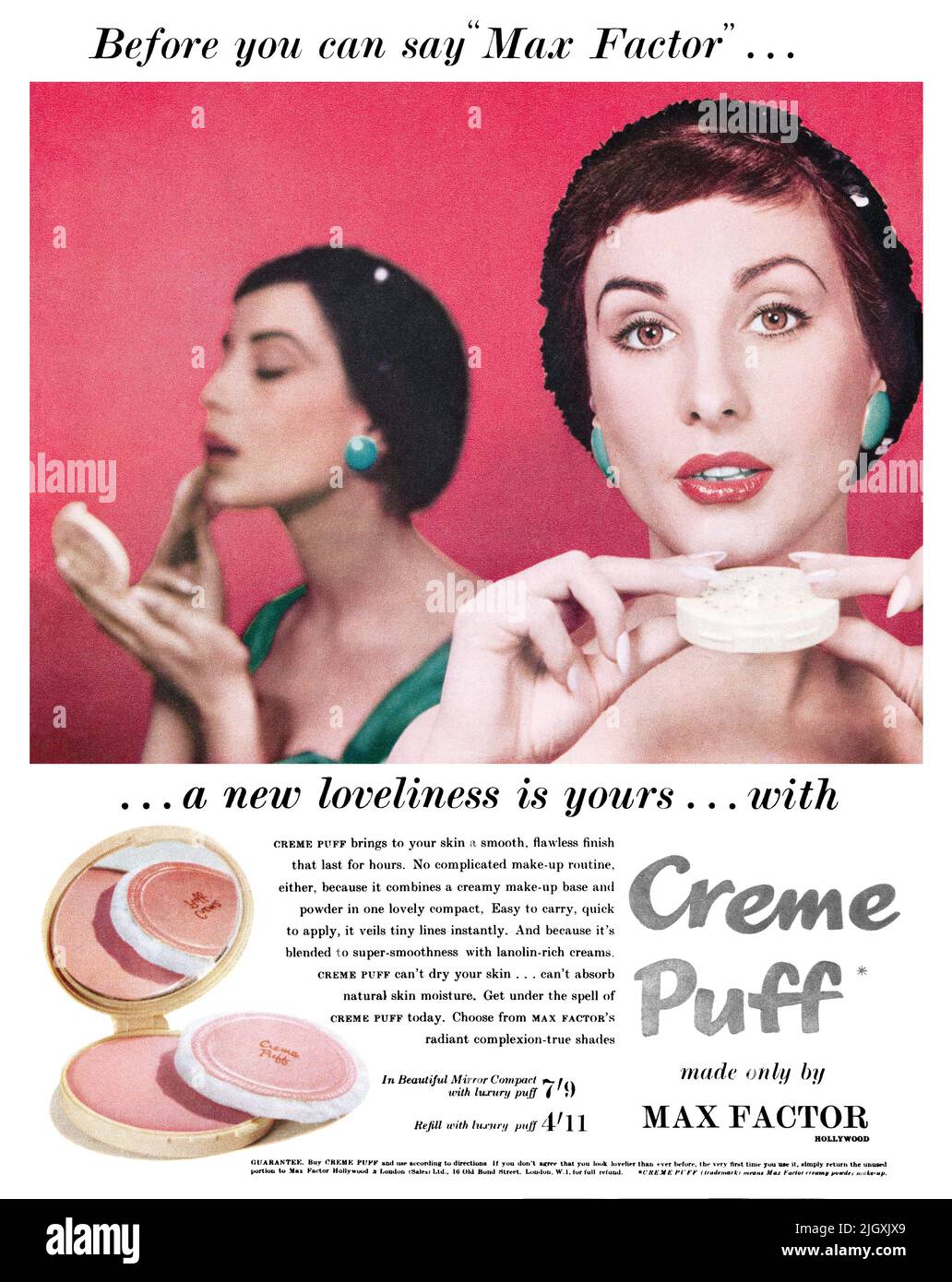 1955 Anuncio de cosméticos británicos para el polvo facial Max Factor Creme Puff. Foto de stock