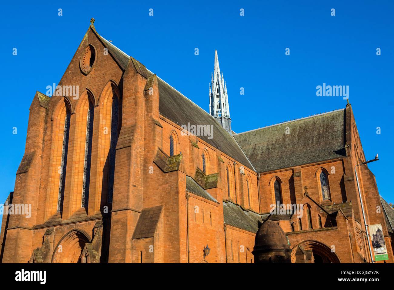 Glasgow, Escocia - Octubre de 15th 2021: Vista de Barony Hall, también conocida como Barony Church, ubicada en Castle Street en la ciudad de Glasgow, en Scotlan Foto de stock