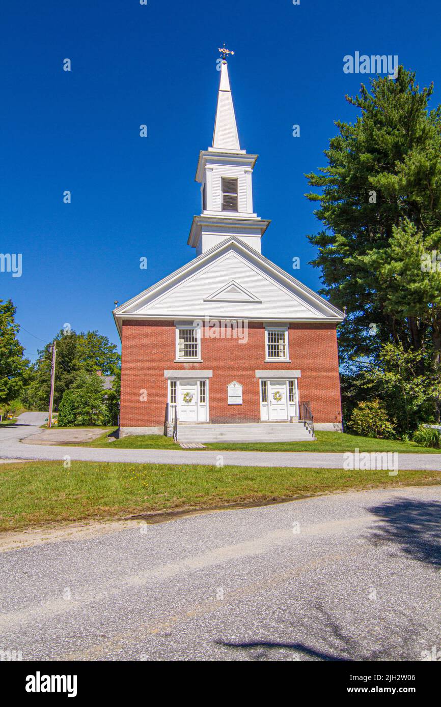Harrisville Community Church on the Common en Harrisville, New Hampshire Foto de stock