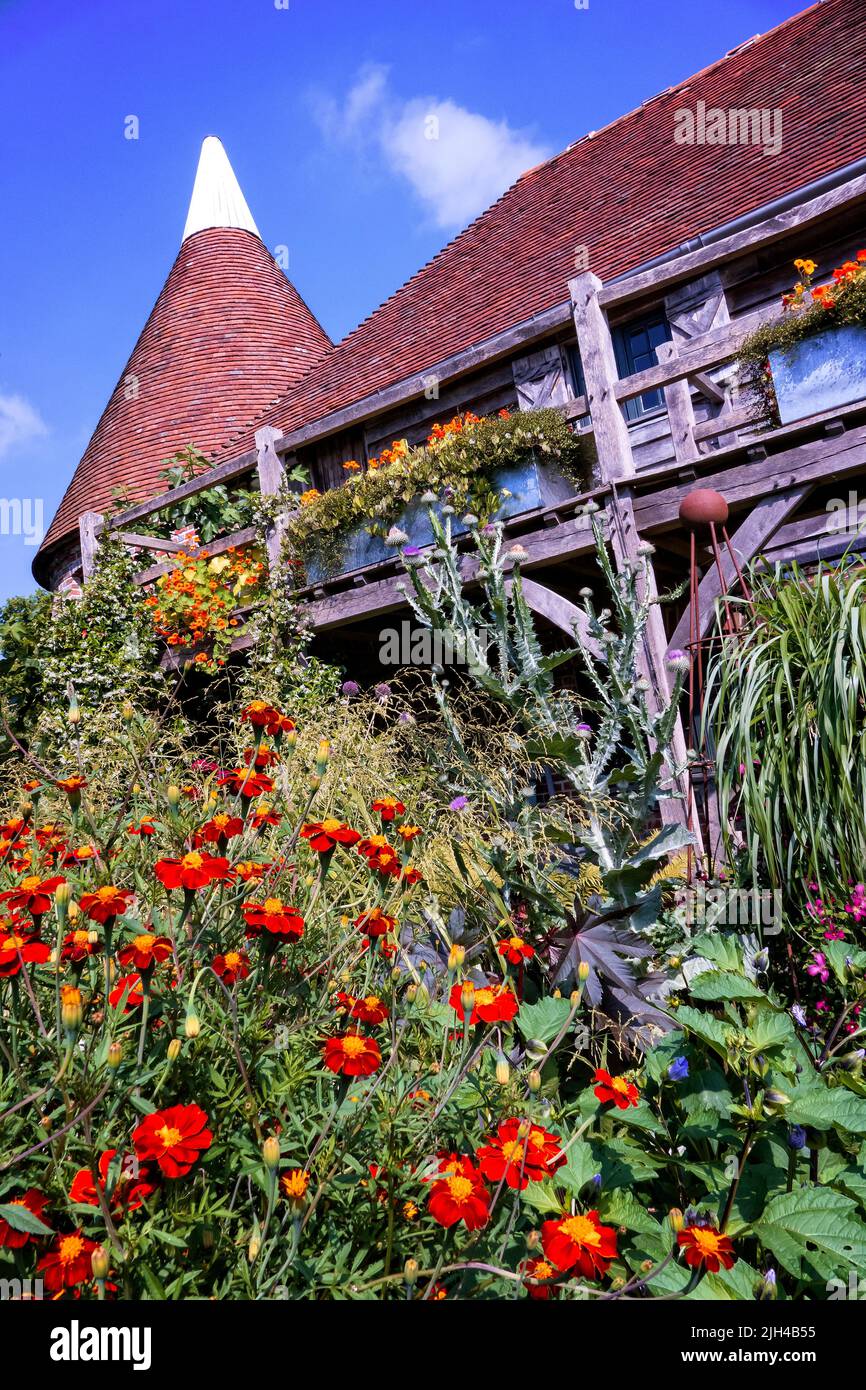 Perch Hill jardín en julio East Sussex Reino Unido Foto de stock