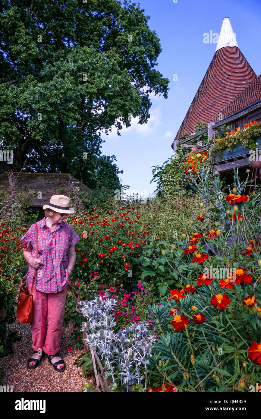 Perch Hill jardín en julio East Sussex Reino Unido Foto de stock