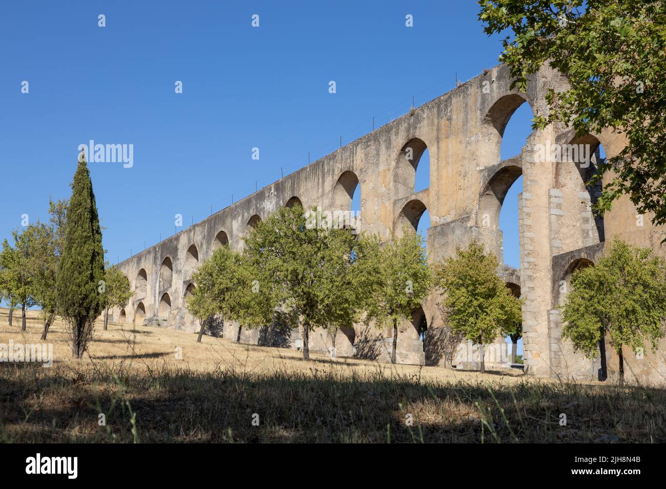 El Acueducto de la ciudad de Elvas - Alentejo, Portugal Foto de stock
