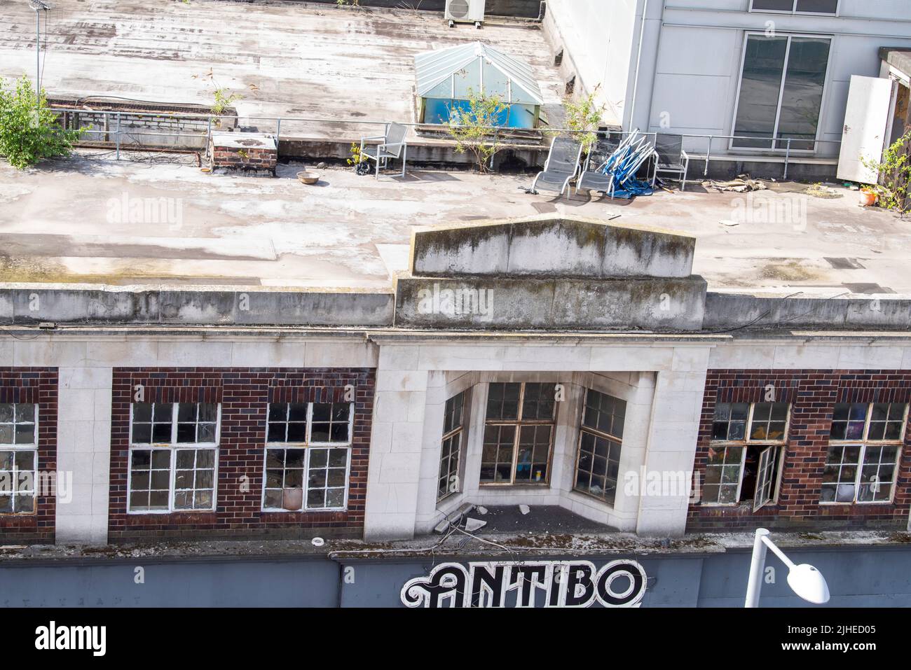 Vista del edificio Antibo desde el tejado del edificio Confetti en Nottingham City, Nottinghamshire, Inglaterra, Reino Unido Foto de stock