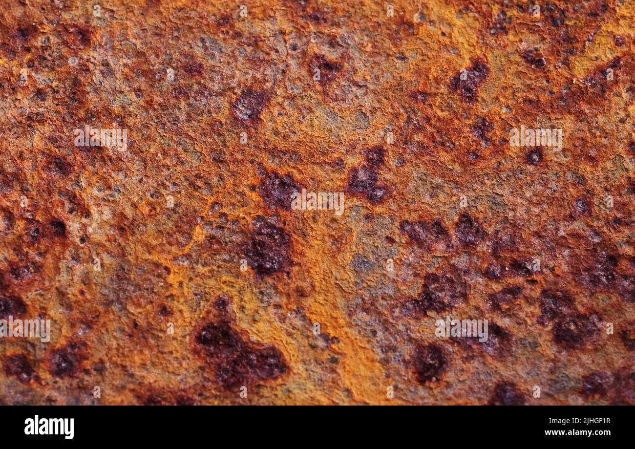 La textura áspera de la superficie de metal oxidado Foto de stock