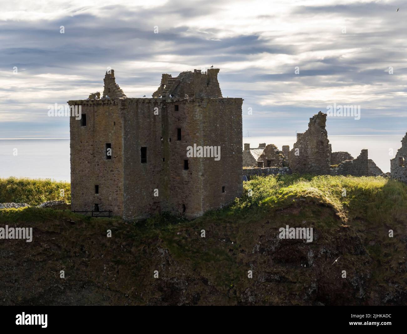Dunnottar Castle en las afueras de Stonehaven, en el NE de Escocia, Reino Unido. Foto de stock