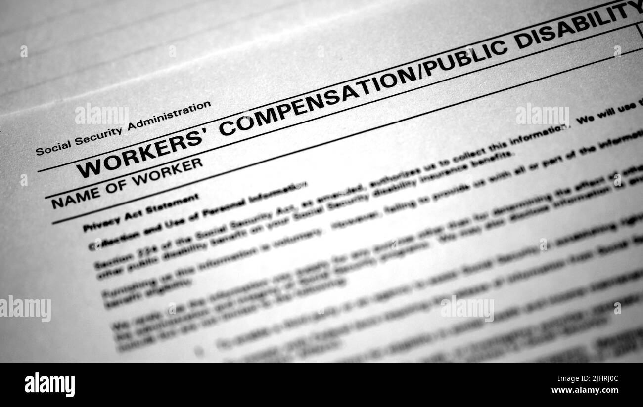 Formularios de compensación de trabajadores lesionados en el trabajo y buscando ayuda Foto de stock