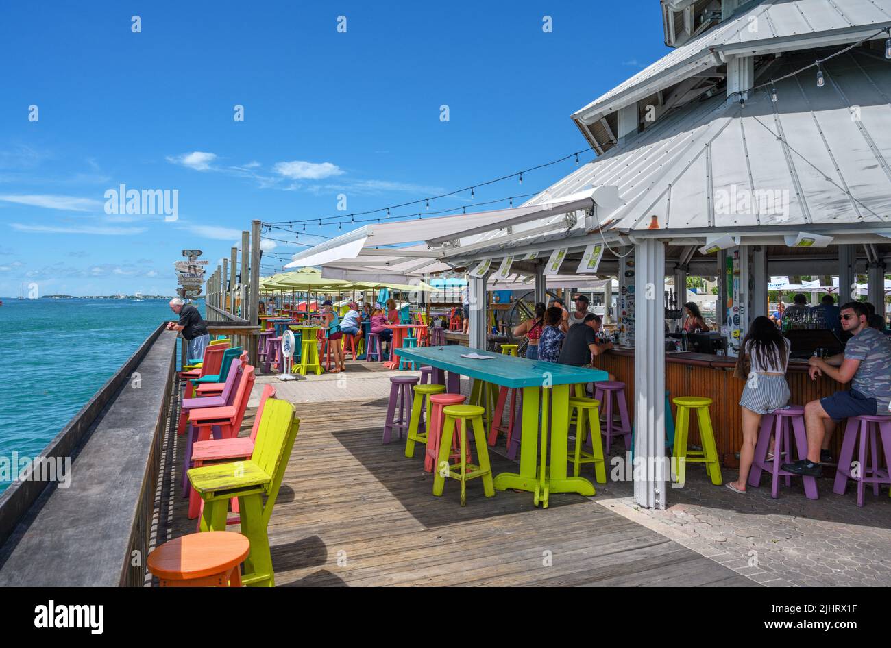 Sunset Pier Bar y Restaurante, Duval Street, Key West, Florida Keys, Florida, EE.UU Foto de stock