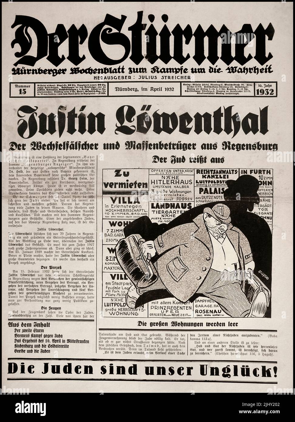 DER STURMER Vintage 1930s El periódico racista antijudío nazi Der Stürmer (literalmente “El Stormer” o más exactamente, “El atacante”) fue un periódico semanal nazi publicado desde 1923 hasta el final de la Segunda Guerra Mundial en 1945. Era una parte importante de la maquinaria de propaganda nazi y era vehementemente antisemita. 'Der Stürmer' era más conocido por sus caricaturas antisemitas, que revelaban a los judíos como personajes feos con rasgos faciales exagerados y cuerpos deformados. Fue la contribución del dueño Julius Streicher a la aniquilación de los judíos europeos. Fue ejecutado por crímenes de guerra en 1945 Foto de stock