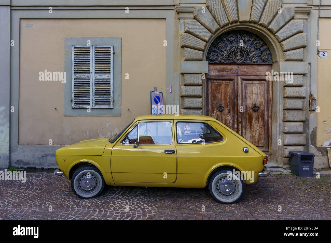 Fiat 127, famoso coche italiano de la década de 1970s. Foto de stock