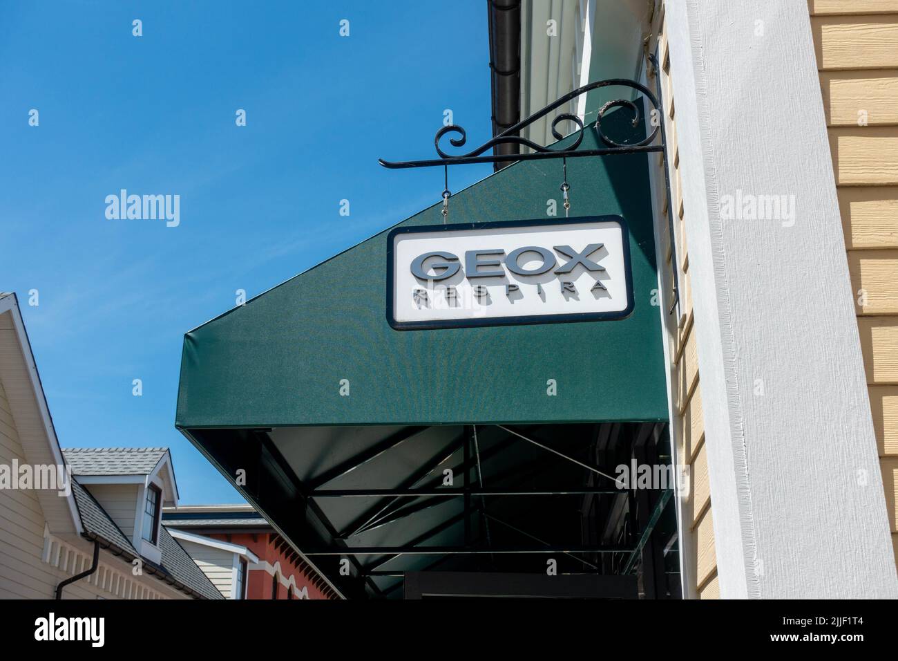 Geox respira fotografías e imágenes de alta resolución - Alamy