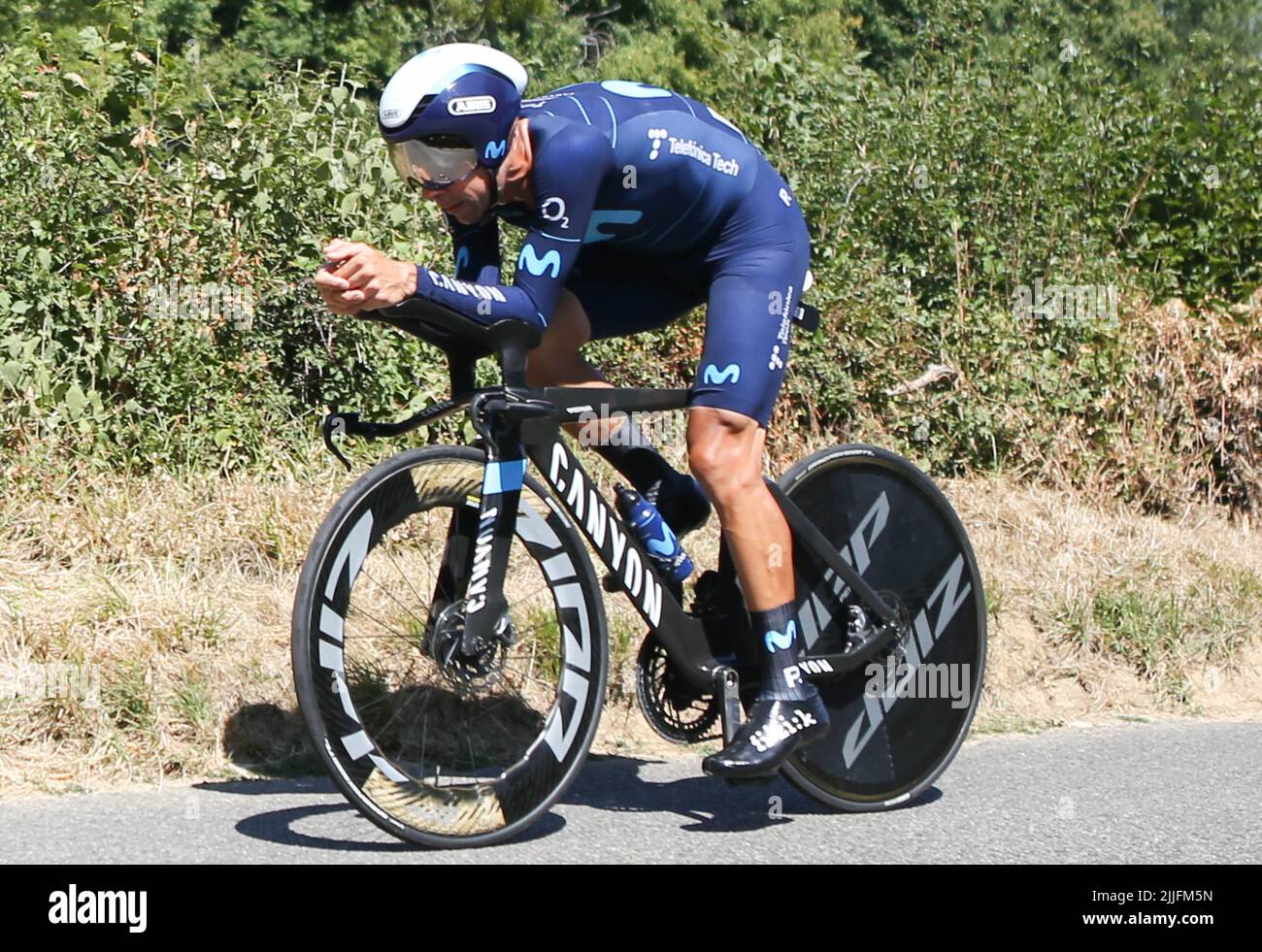 Nelson del equipo Movistar el Tour de Francia 2022, carrera ciclista etapa 20, contrarreloj,
