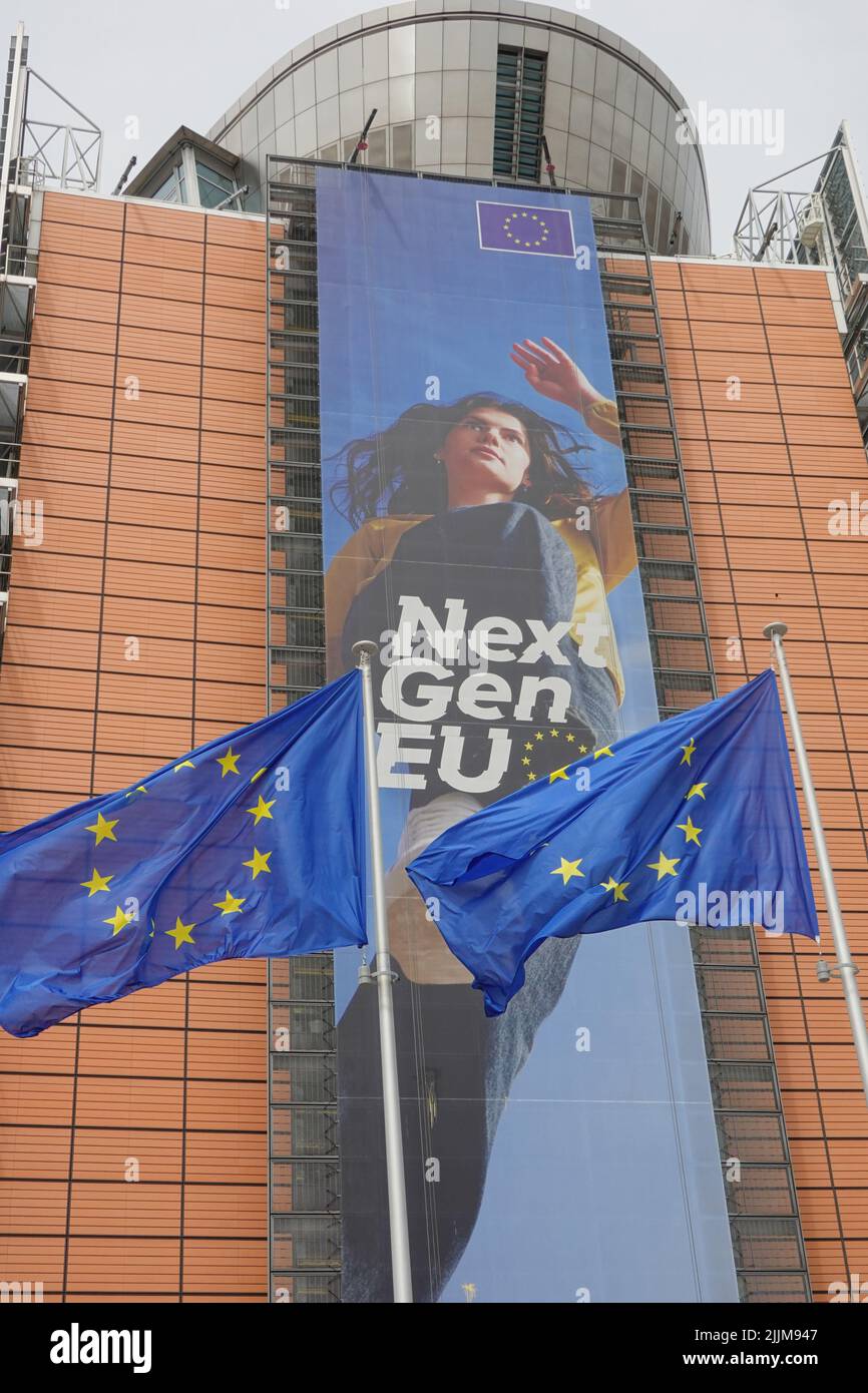 Brüssel, Berlaymont, NextGenerationEU, Aufbauplan, Konjunturpaket // Bruselas, Berlaymont, NextGenerationEU, Plan de recuperación para Europa Foto de stock