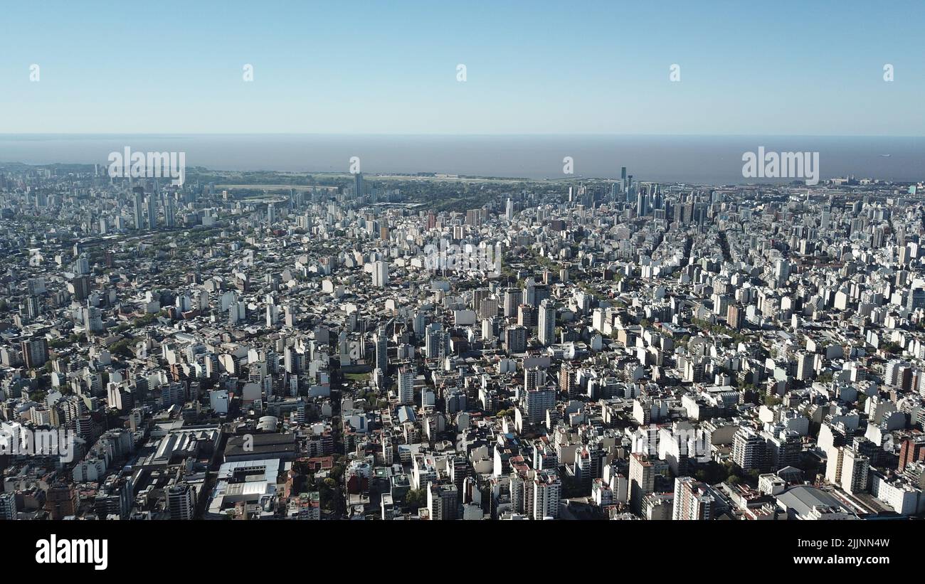Foto aérea general realizada con un drone de la ciudad de Buenos Aires Foto de stock