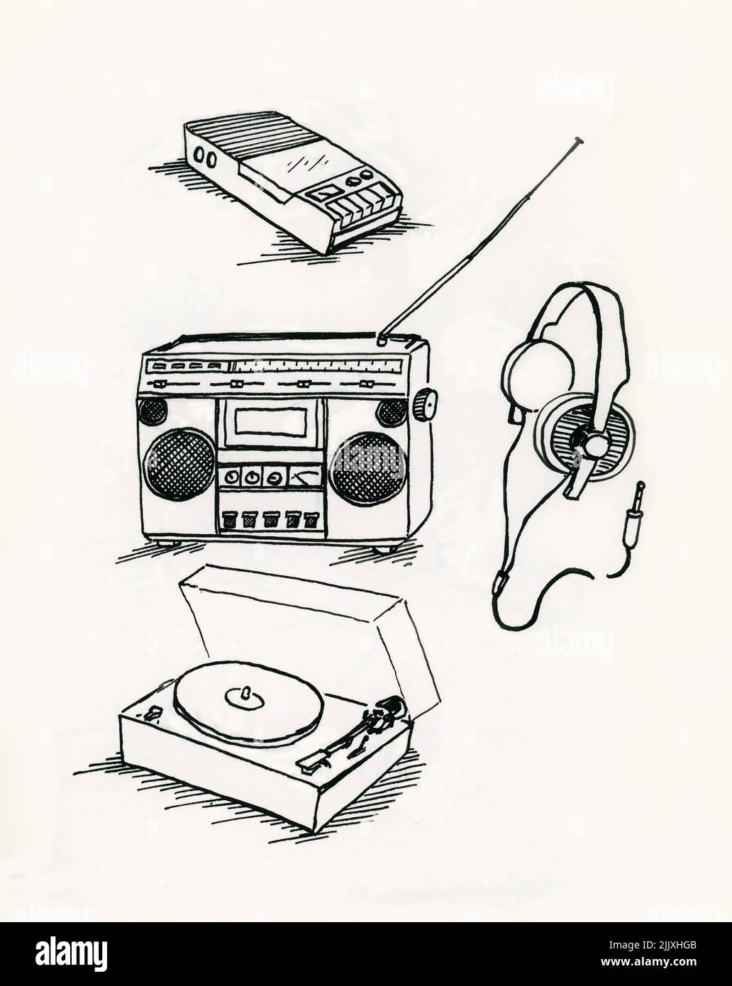 Equipo de audio de los años ochenta: Grabadora de casetes, radio, auriculares y tocadiscos Foto de stock