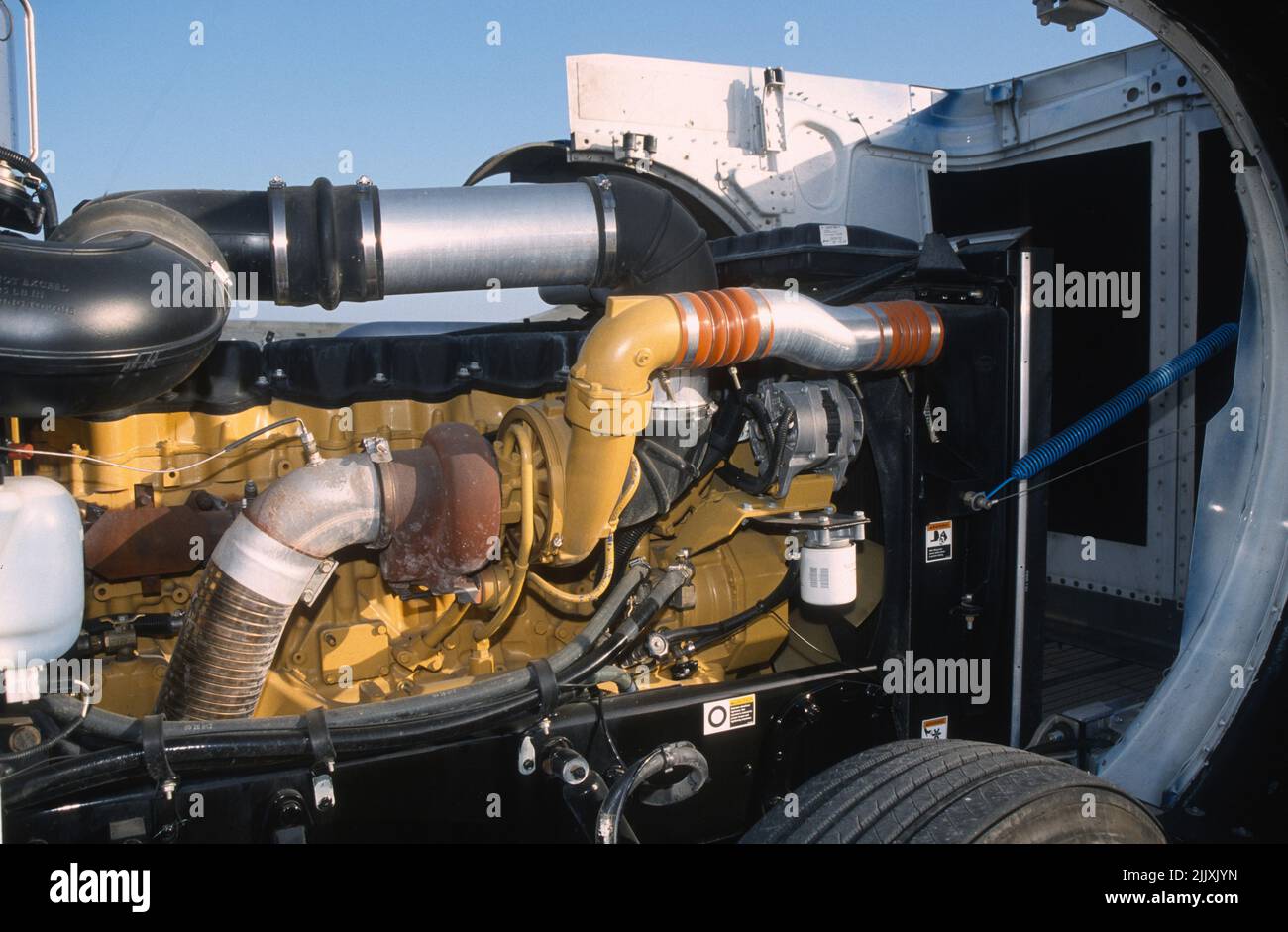 Motor de camión diesel fotografías e imágenes de alta resolución - Alamy