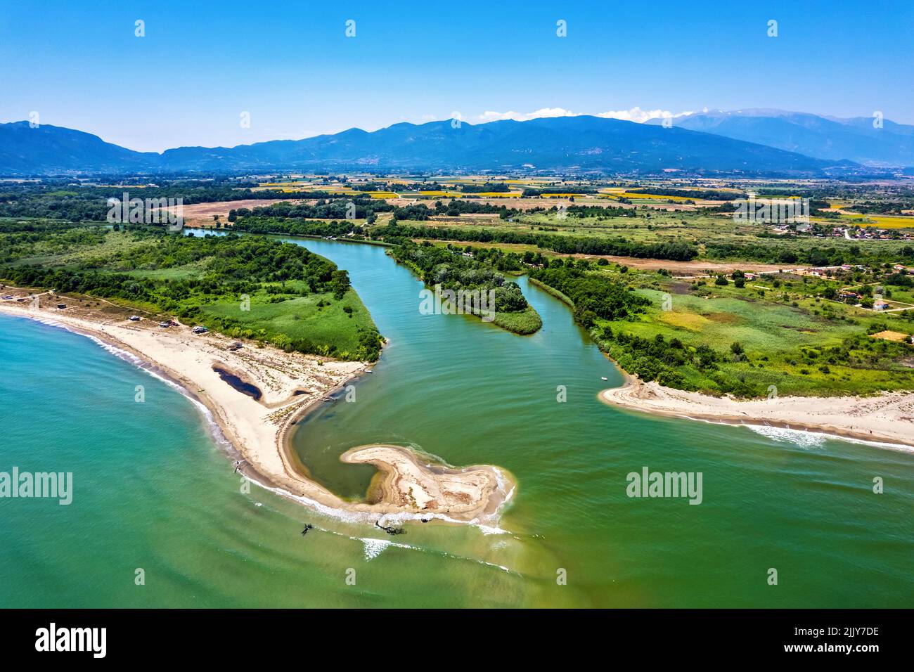Vista aérea del delta del río Pineios, Larissal, Tesalia, Grecia. Foto de stock