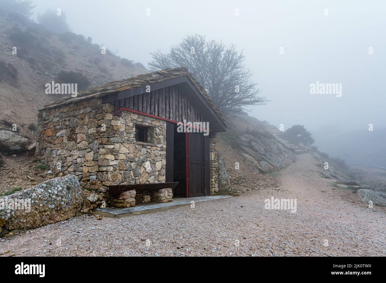 Puerto de la morcuera fotografías e imágenes de alta resolución - Alamy