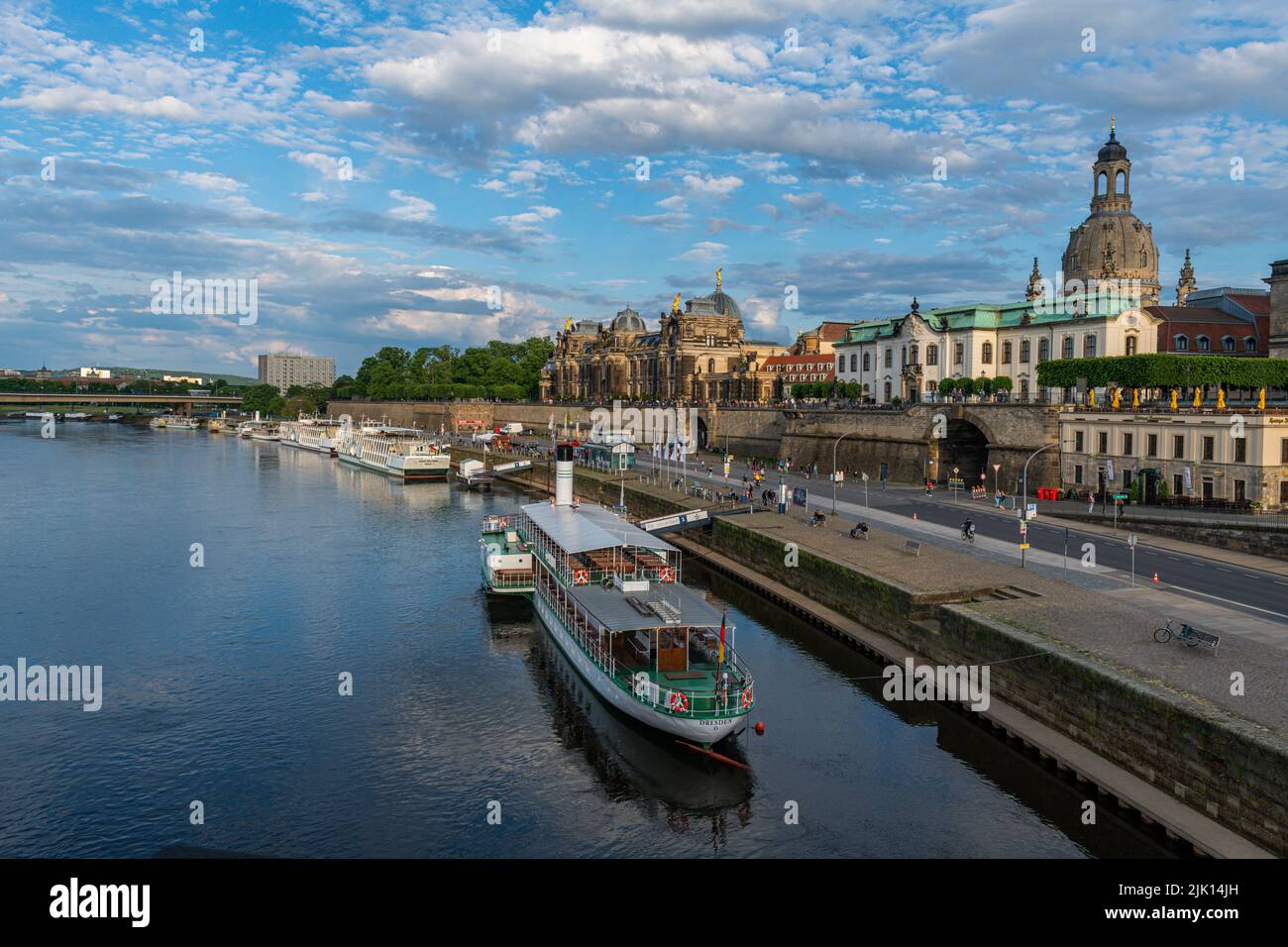El paseo marítimo de Dresden, Sajonia, Alemania, Europa Foto de stock