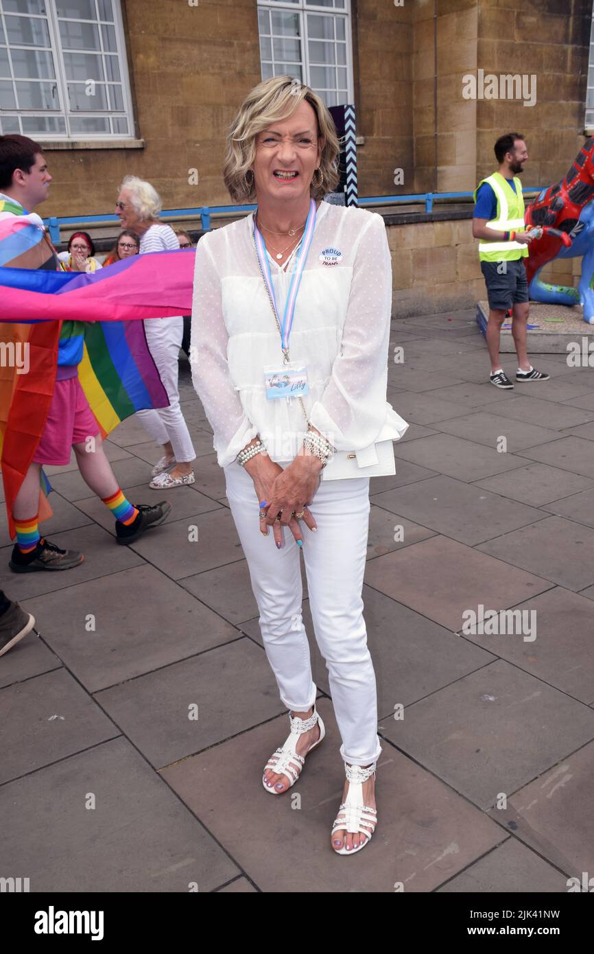 Norwich, Inglaterra, Reino Unido, 30 de julio de 2022. Desfile del orgullo. Crédito: Liz Somerville/Alamy Live News Foto de stock