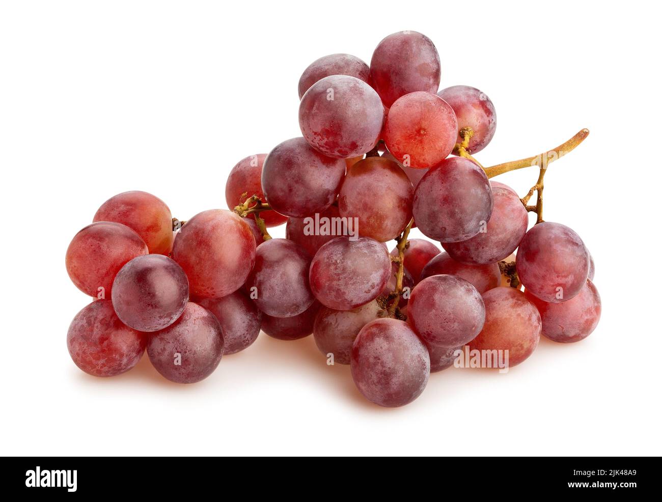camino de uva rojo aislado sobre blanco Foto de stock