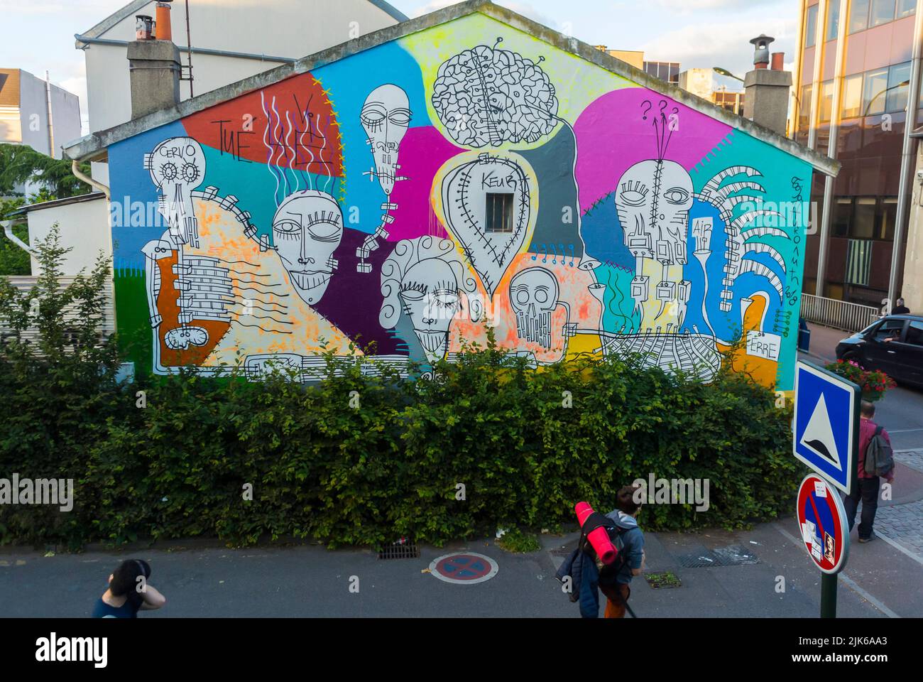 Malakoff, FRANCIA, Suburbios de París, escena de la calle, arte de la calle, Pintura de Pared, Diseño Gráfico, Arquitectura Foto de stock