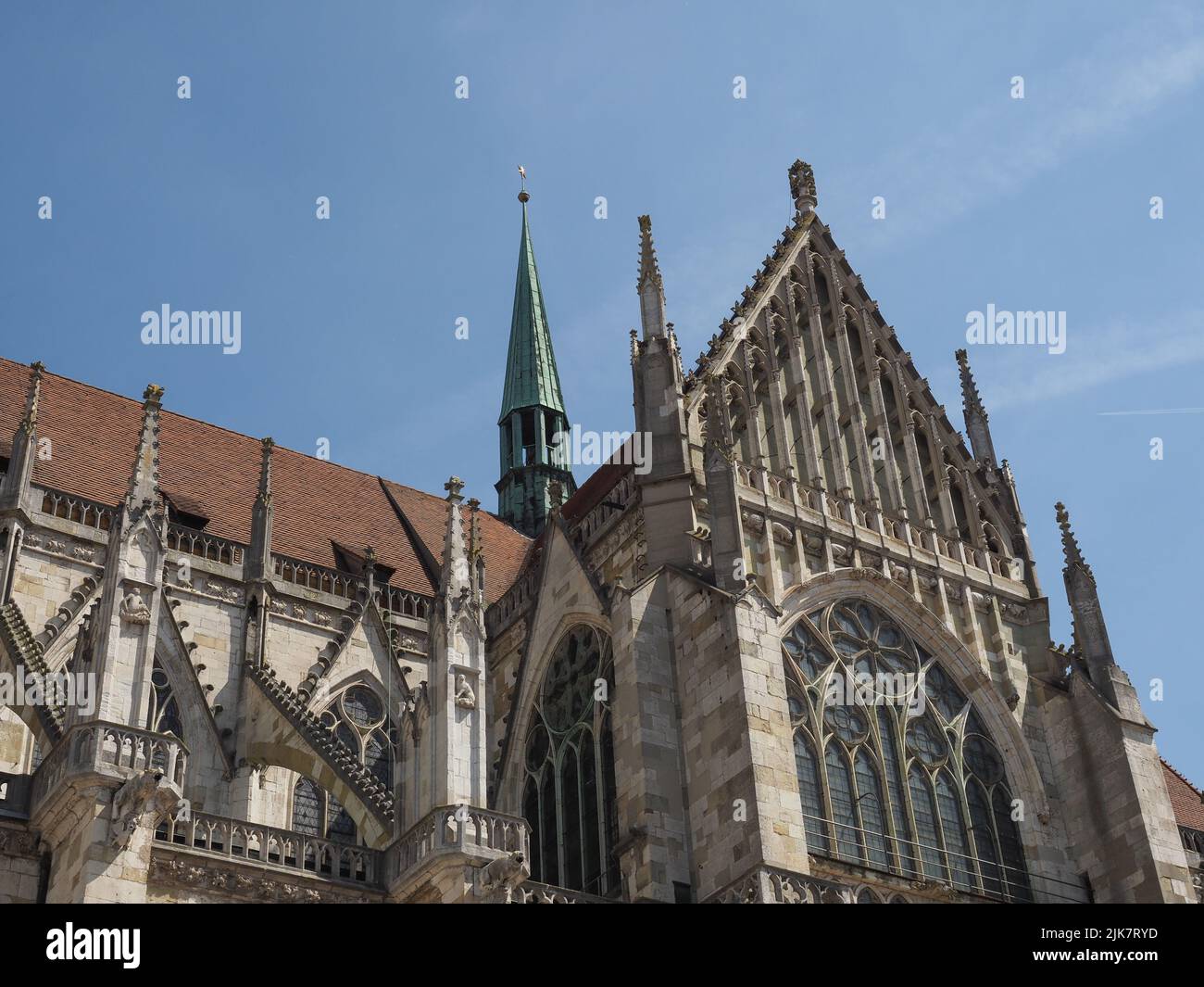 Regensburger Dom aka iglesia catedral de San Pedro en Regensburg, Alemania Foto de stock