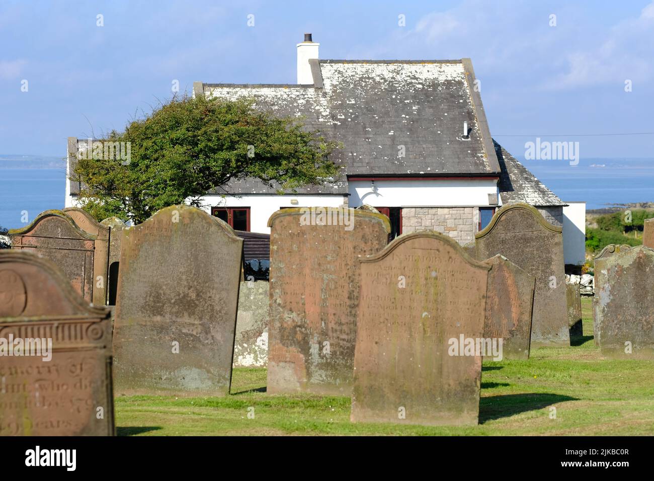 Kirkandrews una pequeña aldea en la costa oeste de Escocia en Dumfries y Galloway en julio de 2022 Foto de stock