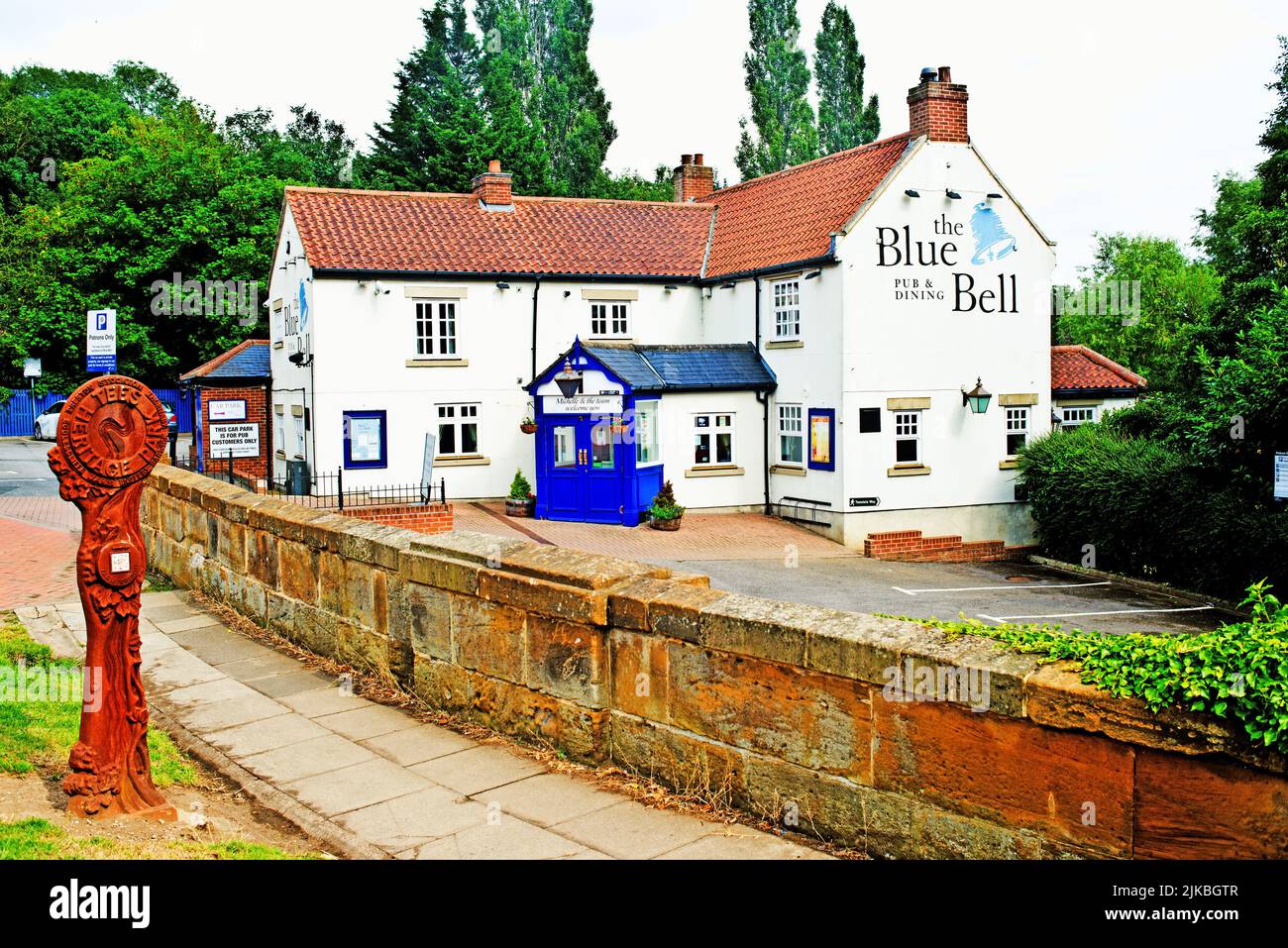 The Blue Bell Pub, Yarm on Tees, Cleveland, Inglaterra Foto de stock