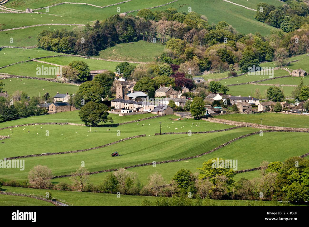 El pueblo de Horton-in-Ribblesdale, Yorkshire Dales National Park, Reino Unido Foto de stock