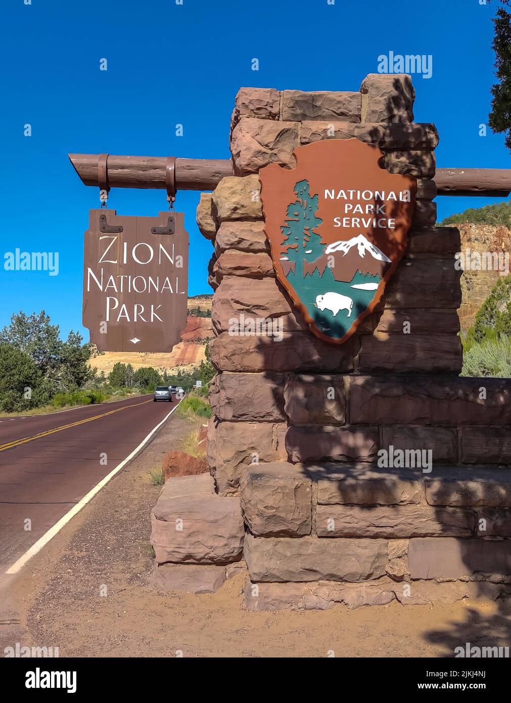Señal de entrada al Parque Nacional Zion, Utah, EE.UU., Foto de stock