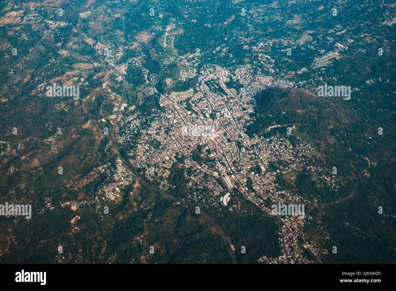 Vista aérea de la ciudad de Cojutepeque, El Salvador Foto de stock