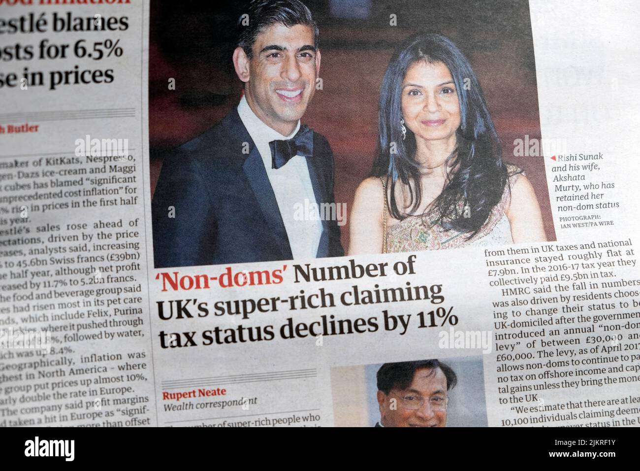 'Non-doms' - El número de personas súper ricas en el Reino Unido que reclaman el estado fiscal disminuye un 11% en el titular del periódico Guardian Rishi Akshata Sunak 29 de julio de 2022 Londres Reino Unido Foto de stock