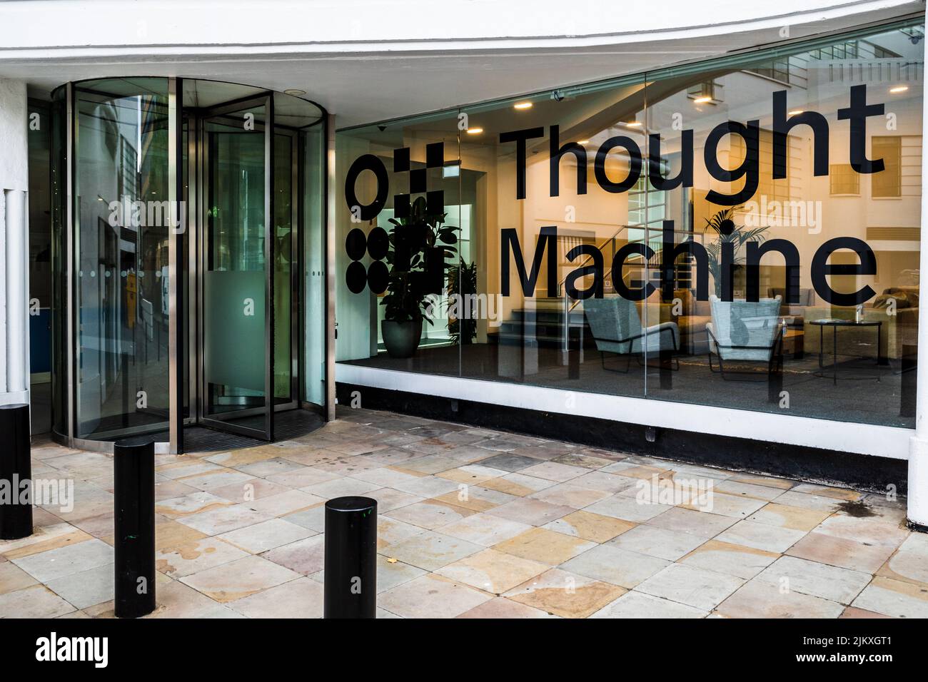Sede central de Thought Machine London Herbrand St - Thought Machine es una empresa de fintech que crea plataformas basadas en la nube para la industria bancaria. Fundada 2014. Foto de stock