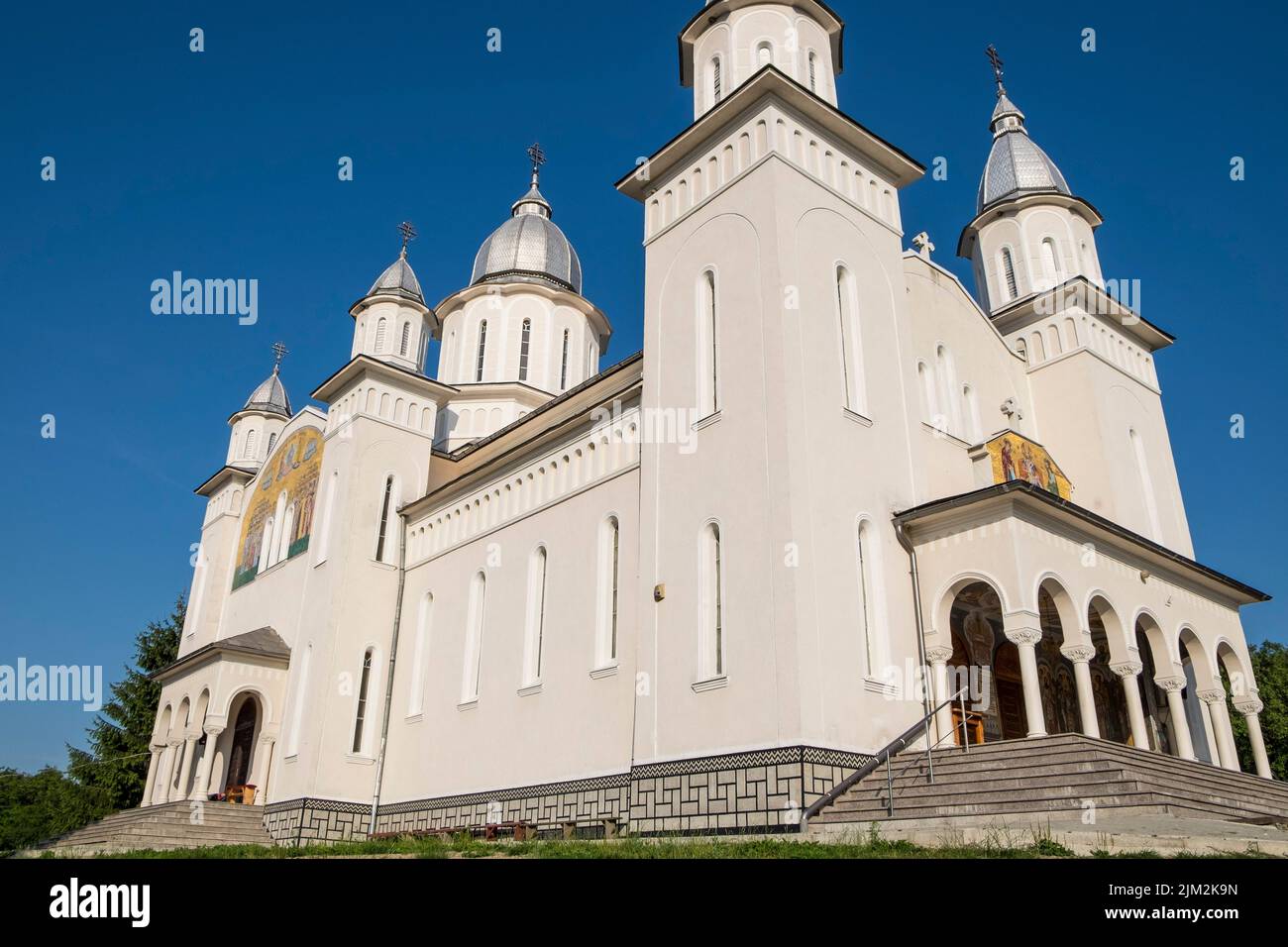 Rumania, Maramures, Botiza, Iglesia Ortodoxa Foto de stock