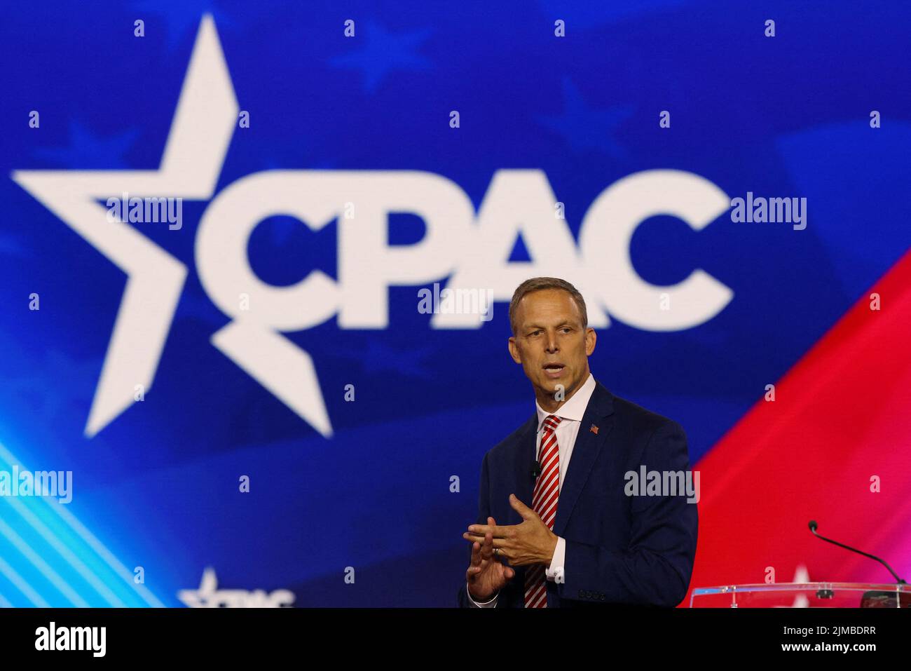 El Representante de Estados Unidos Scott Perry (R-PA) habla en la Conferencia de Acción Política Conservadora (CPAC) en Dallas, Texas, EE.UU., 5 de agosto de 2022. REUTERS/Brian Snyder Foto de stock