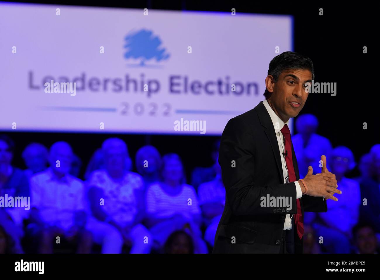 Rishi Sunak durante un evento Hustings en Eastbourne, como parte de la campaña para ser líder del Partido Conservador y el próximo primer ministro. Fecha de la foto: Viernes 5 de agosto de 2022. Foto de stock
