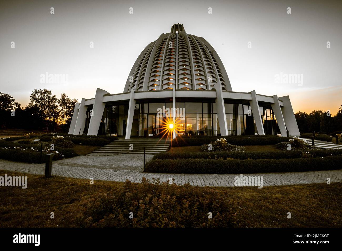 Templo Bahai, única casa de culto y centro religioso de la religión Bahai en Europa, Hofheim-Lorsbach, Taunus, Hesse, Alemania Foto de stock