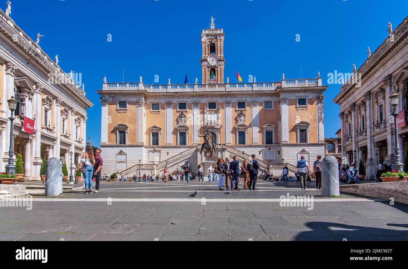 Plaza del Capitolio con Palacio Senatorial, Roma, Lazio, Italia central, Italia Foto de stock