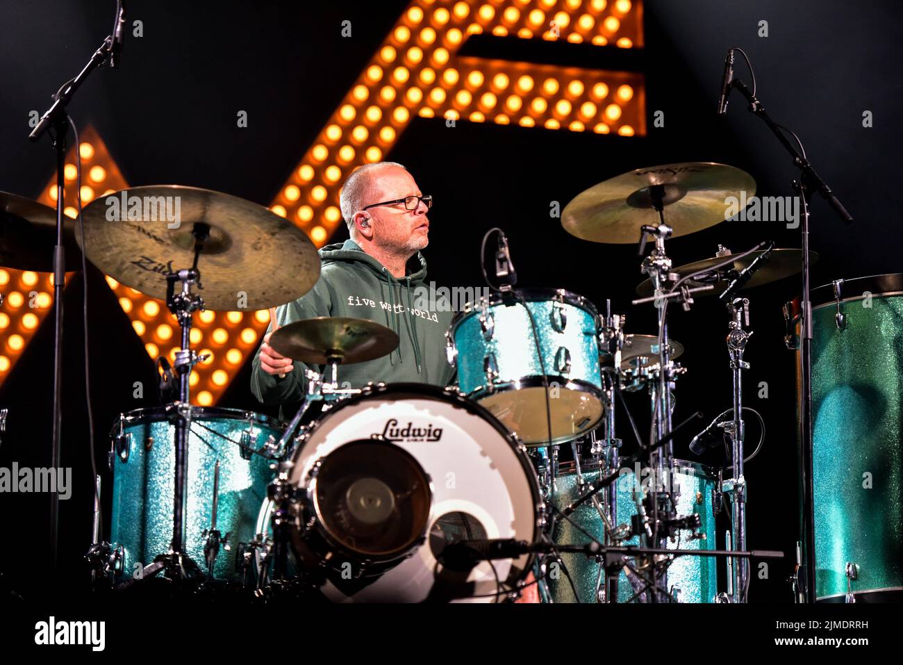 Redondo Beach, California, EE.UU. 13th de mayo de 2022. Patric WILSON de la banda Weezer en el día 1 del festival BEACHLIFE . Crédito: Ken Howard - Alamy Foto de stock