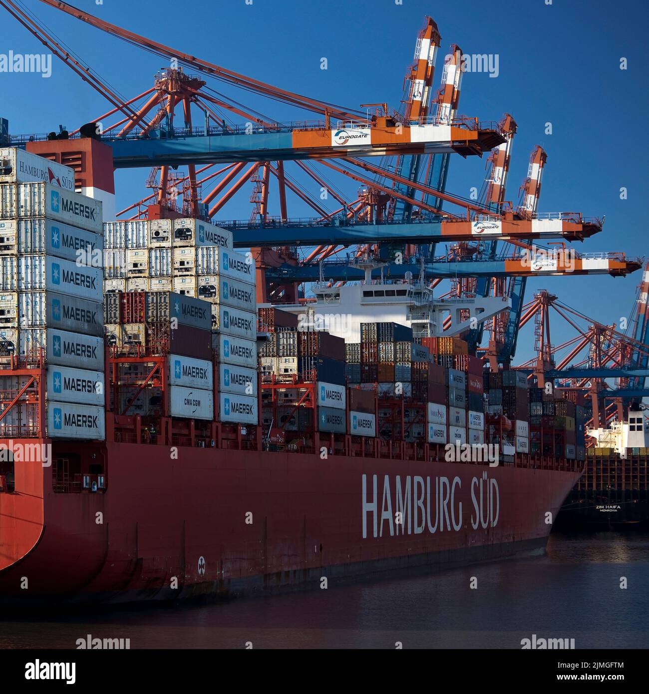 Buque portacontenedores clase Cap-San en la terminal de contenedores Eurogate, puerto, Hamburgo, Alemania, Europa Foto de stock
