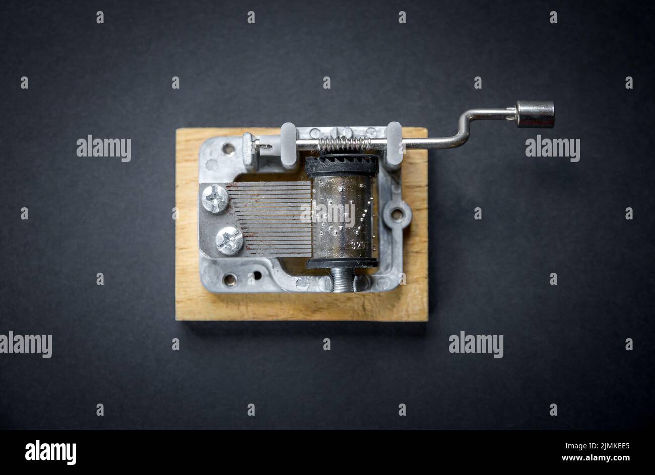 Mecanismo de caja de música fotografías e imágenes de alta resolución -  Alamy