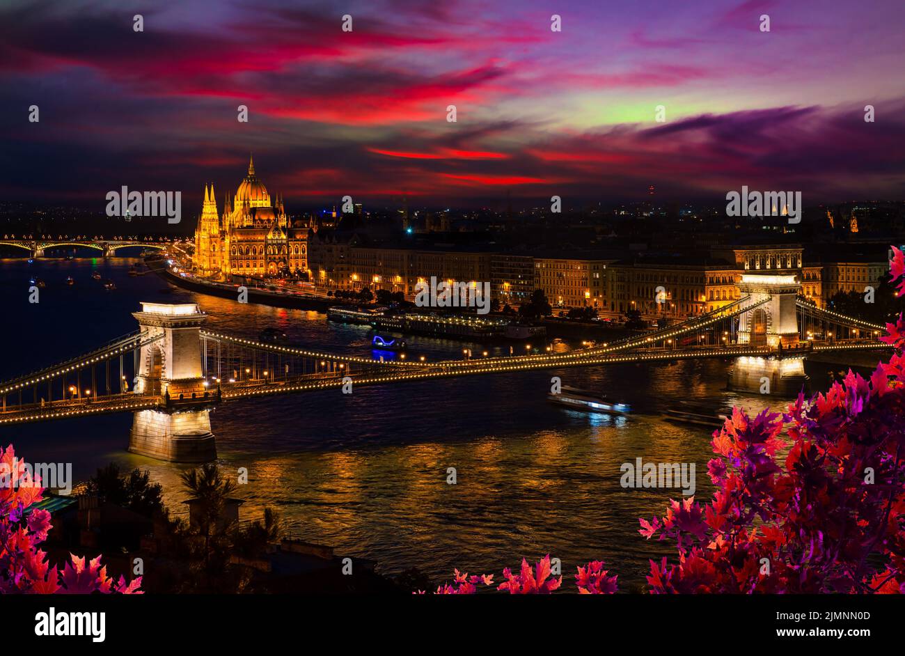 Panorama de Budapest al atardecer en otoño, Hungría Foto de stock