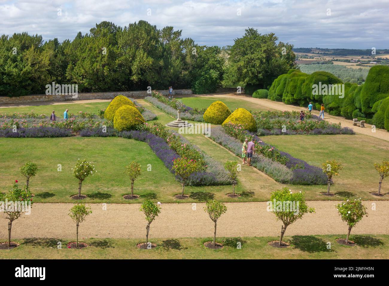 Inglaterra, Northamptonshire, jardines del castillo de Rockingham Foto de stock