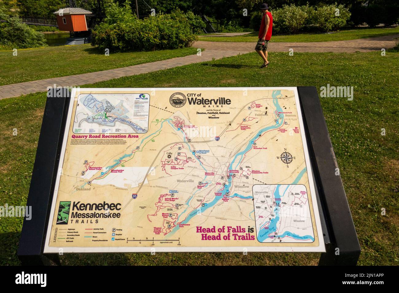 Kennebec Messalonskee senderos en Waterville Maine Foto de stock