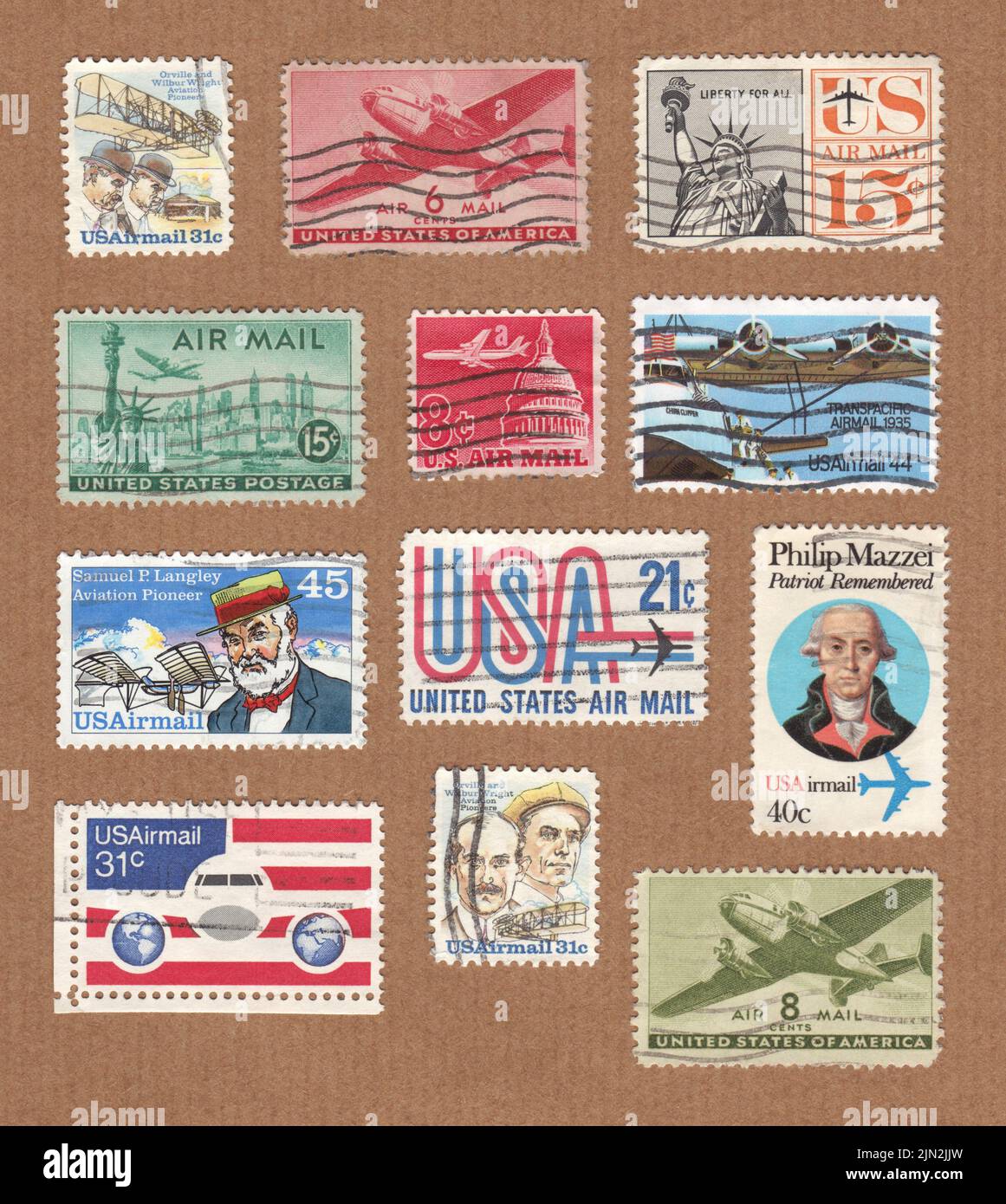Estampillas del correo de EE. UU. rinden homenaje a estadounidenses  destacados